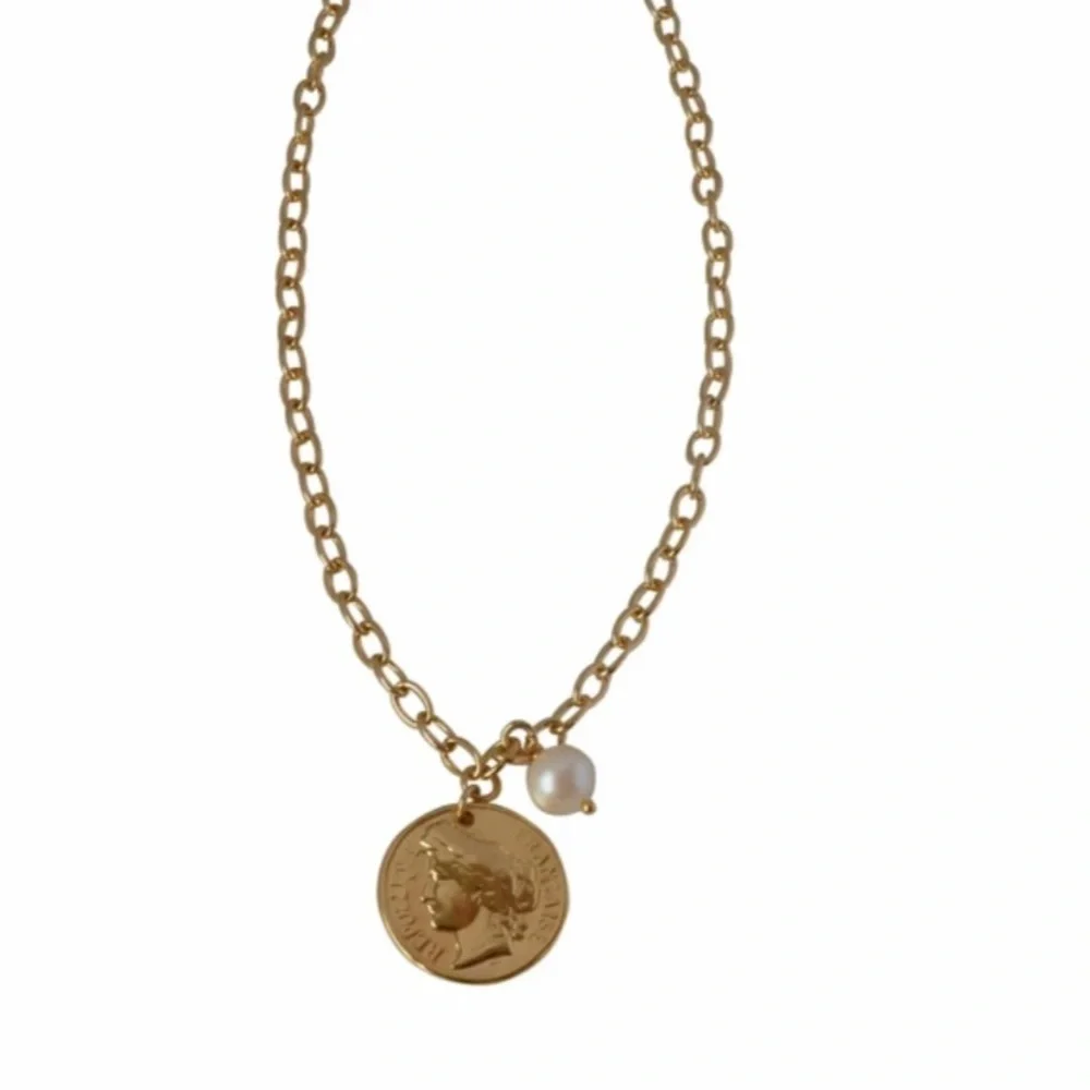Vidda Julia Necklace